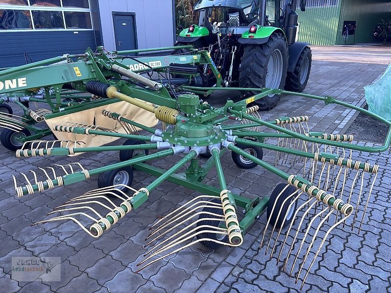 Schwader des Typs Krone TC 760 Plus, Gebrauchtmaschine in Geestland (Bild 4)