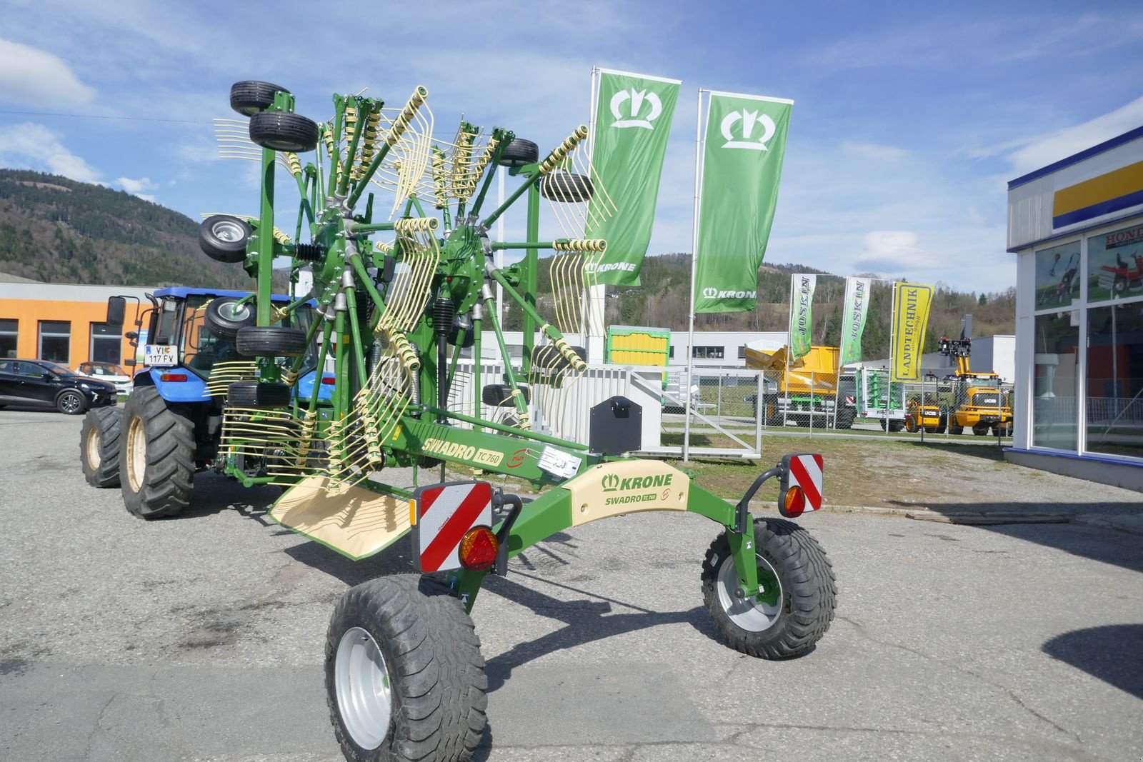 Schwader of the type Krone TC 760 Plus, Gebrauchtmaschine in Villach (Picture 1)