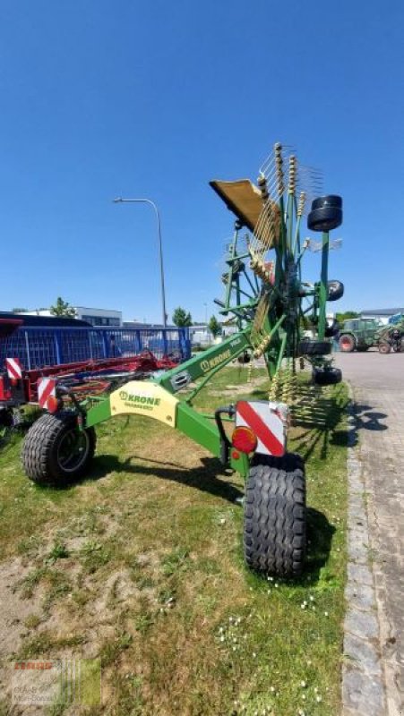 Schwader des Typs Krone TS 740, Gebrauchtmaschine in Asbach-Bäumenheim (Bild 6)
