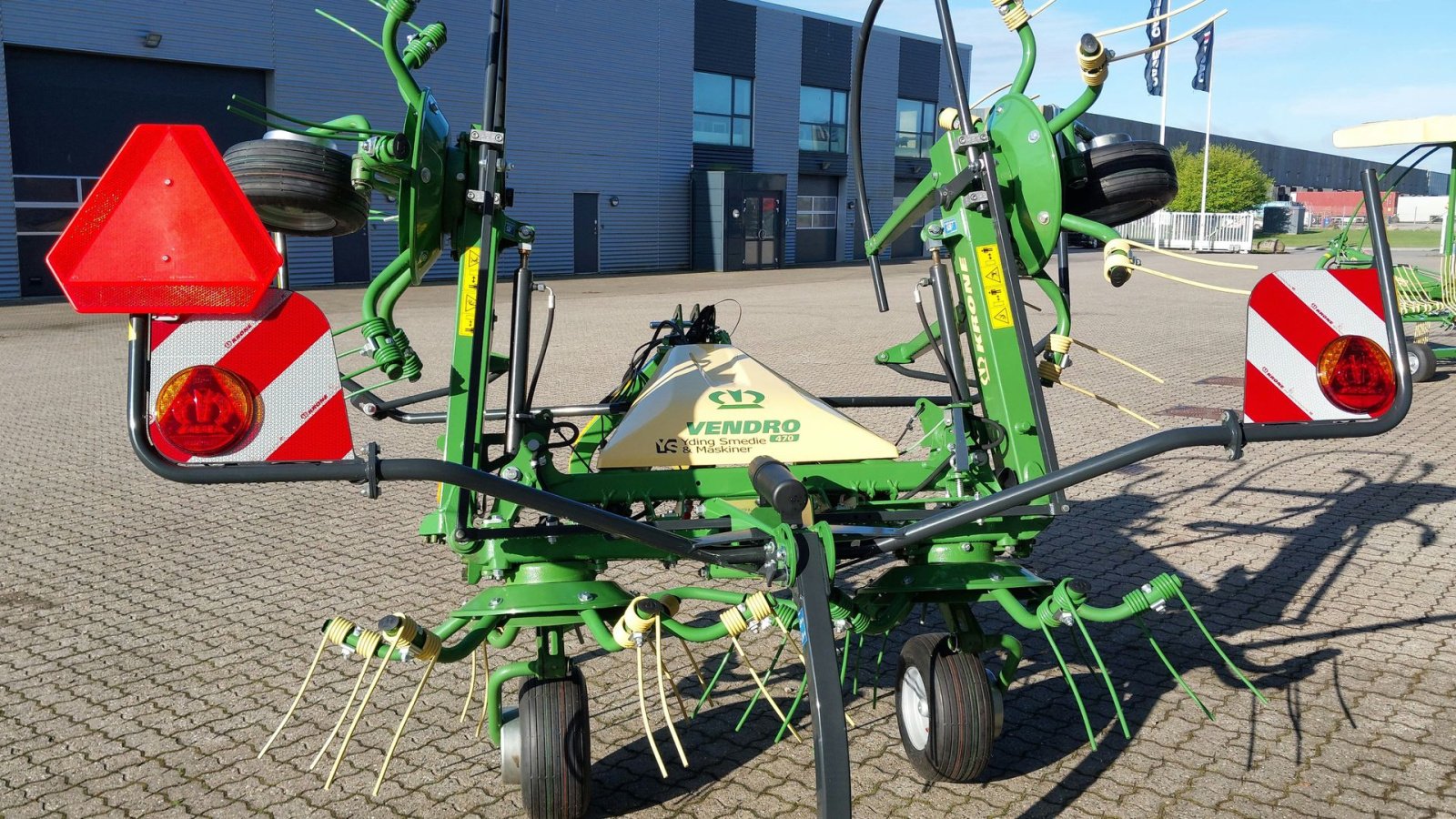Schwader от тип Krone Vendro 470 Fabriksny, Gebrauchtmaschine в Horsens (Снимка 1)