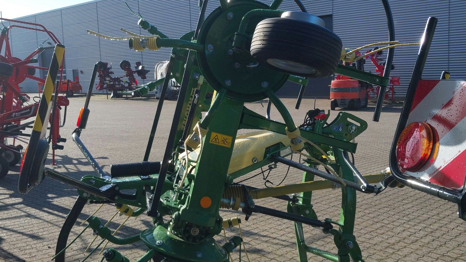 Schwader от тип Krone Vendro 470 Fabriksny, Gebrauchtmaschine в Horsens (Снимка 5)