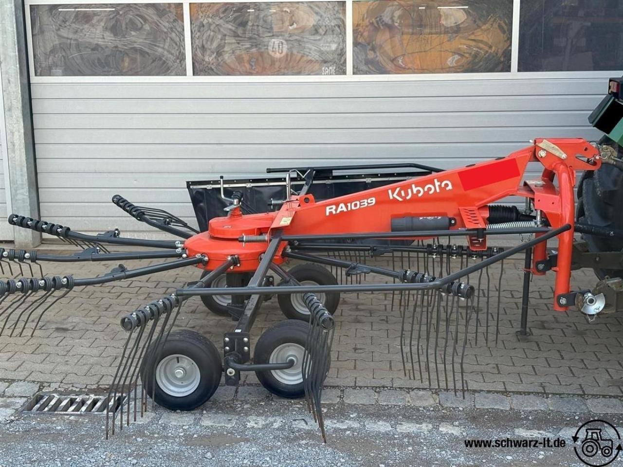 Schwader des Typs Kubota RA 1039, Gebrauchtmaschine in Aspach (Bild 1)