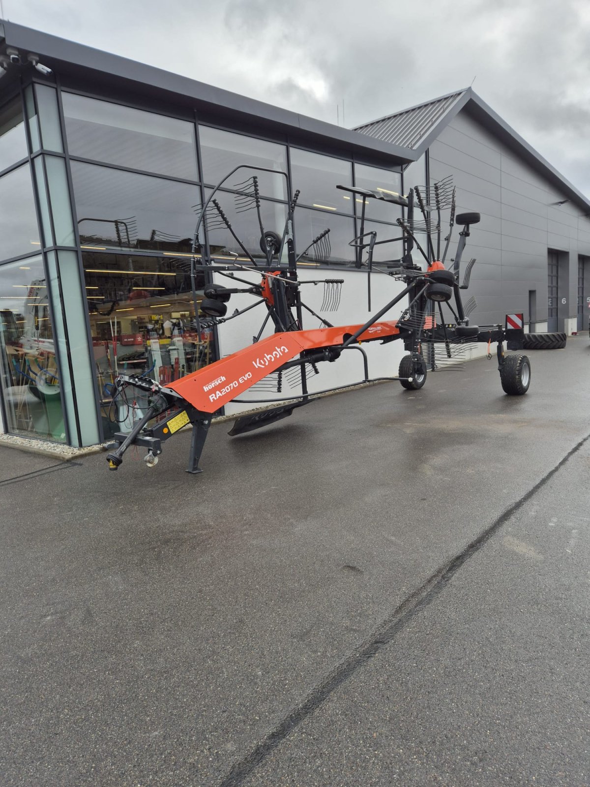 Schwader типа Kubota RA 2070 EVO, Neumaschine в Ingolstadt (Фотография 1)