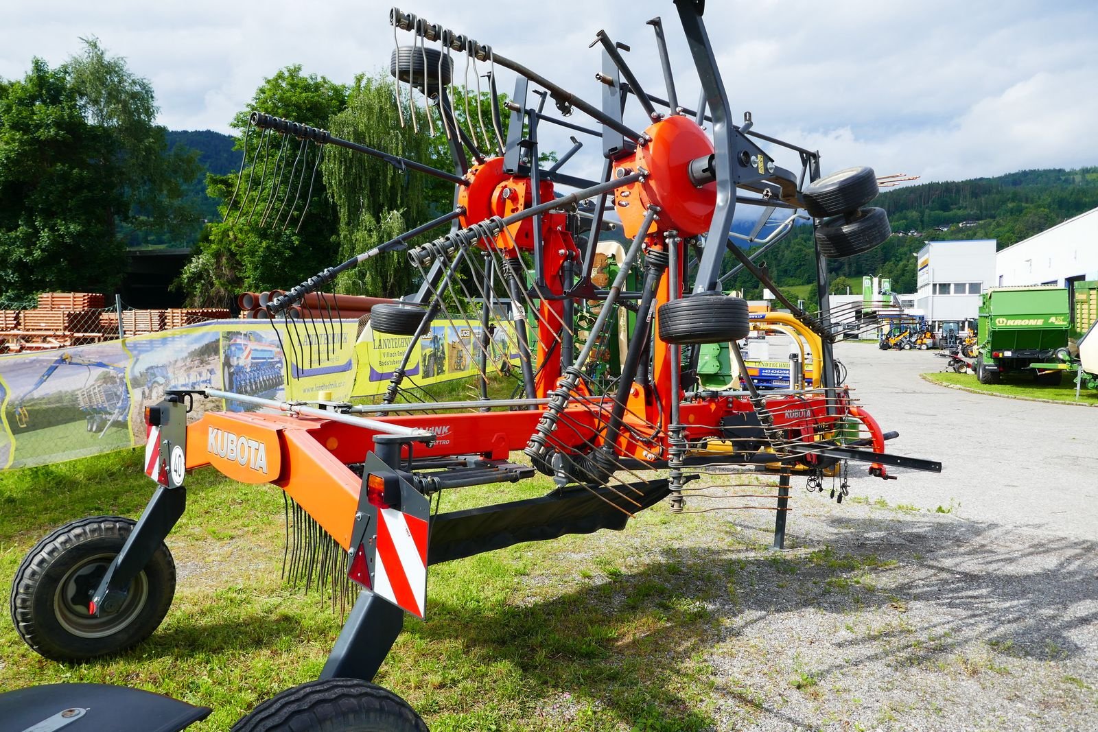 Schwader des Typs Kubota RA 2076, Gebrauchtmaschine in Villach (Bild 10)