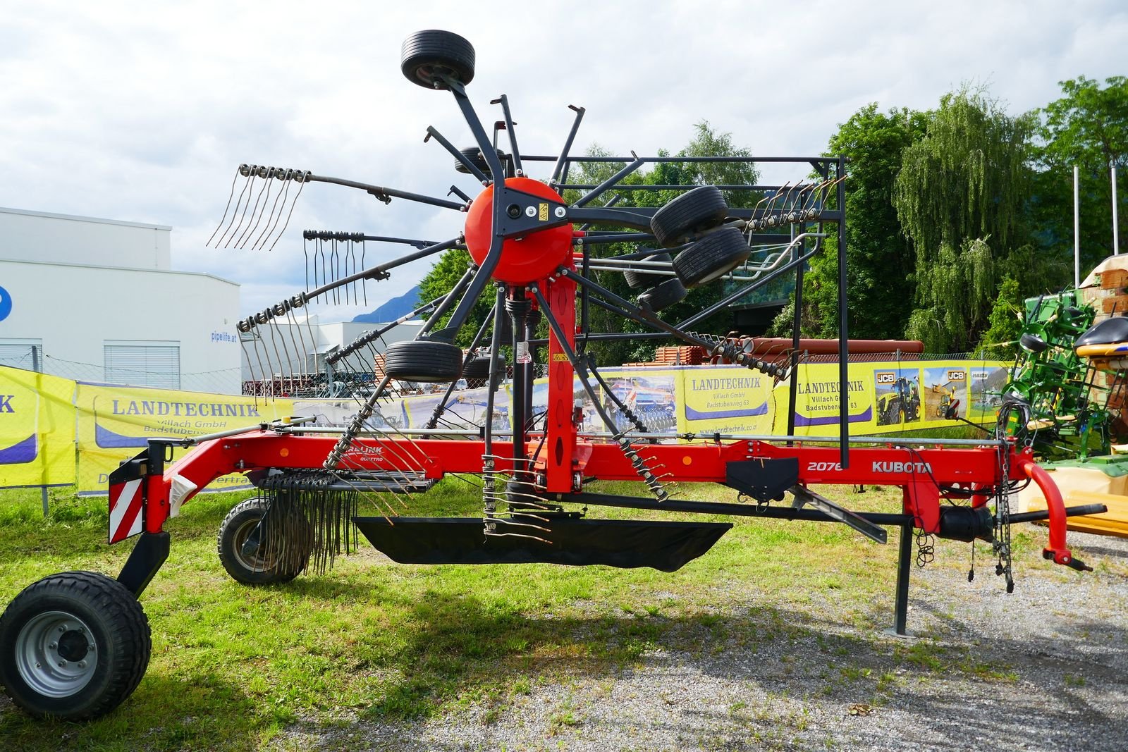 Schwader des Typs Kubota RA 2076, Gebrauchtmaschine in Villach (Bild 1)