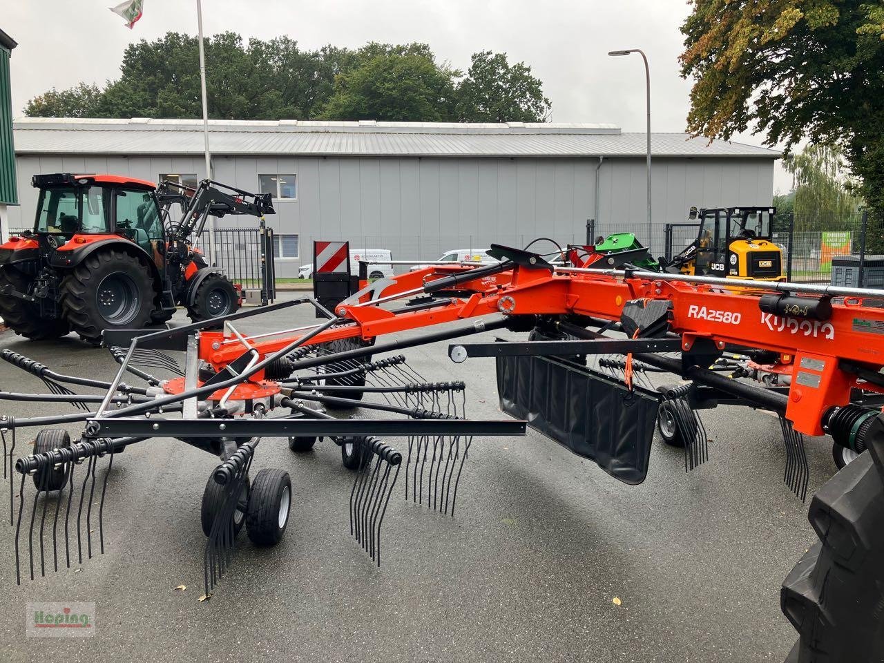 Schwader des Typs Kubota RA 2580, Neumaschine in Bakum (Bild 7)