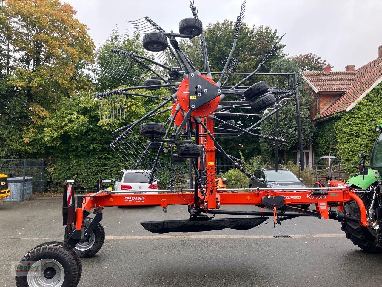 Schwader des Typs Kubota RA 2580, Neumaschine in Bakum (Bild 11)