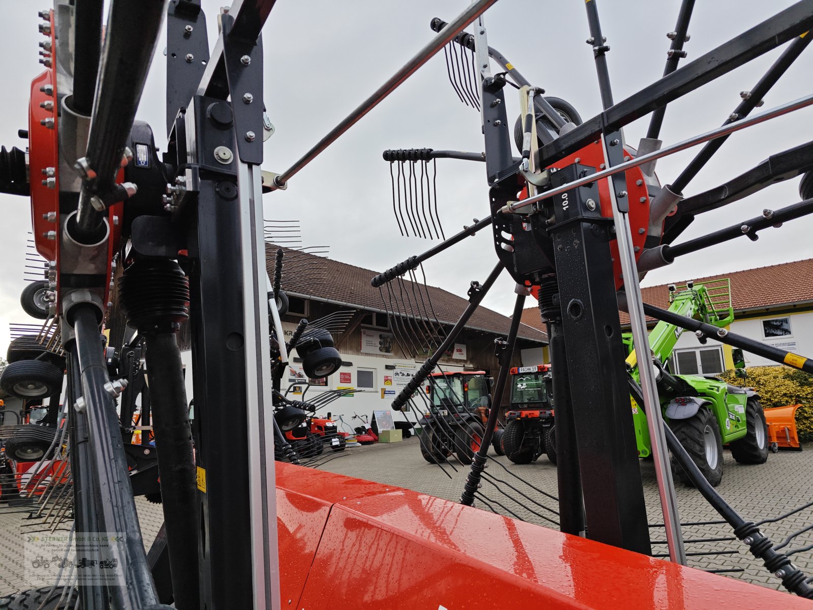 Schwader des Typs Kubota RA4513, Gebrauchtmaschine in Eging am See (Bild 12)