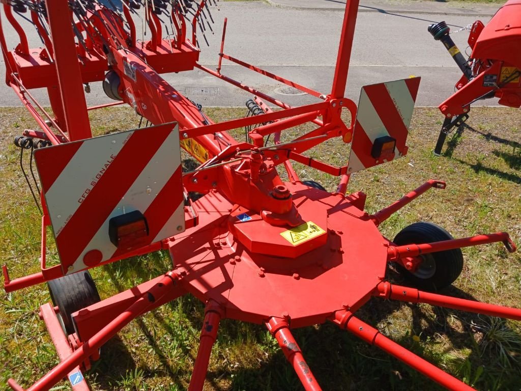 Schwader des Typs Kuhn 4521, Gebrauchtmaschine in SAINT HILAIRE EN MORVAN (Bild 3)
