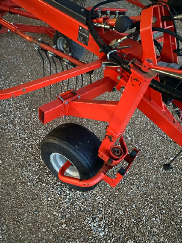 Schwader типа Kuhn 7932, Gebrauchtmaschine в VIRECOURT (Фотография 3)
