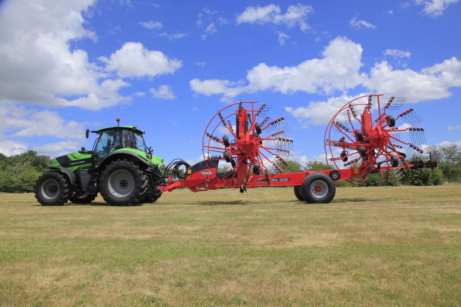 Schwader του τύπου Kuhn GA 13031, Neumaschine σε Grünbach (Φωτογραφία 2)