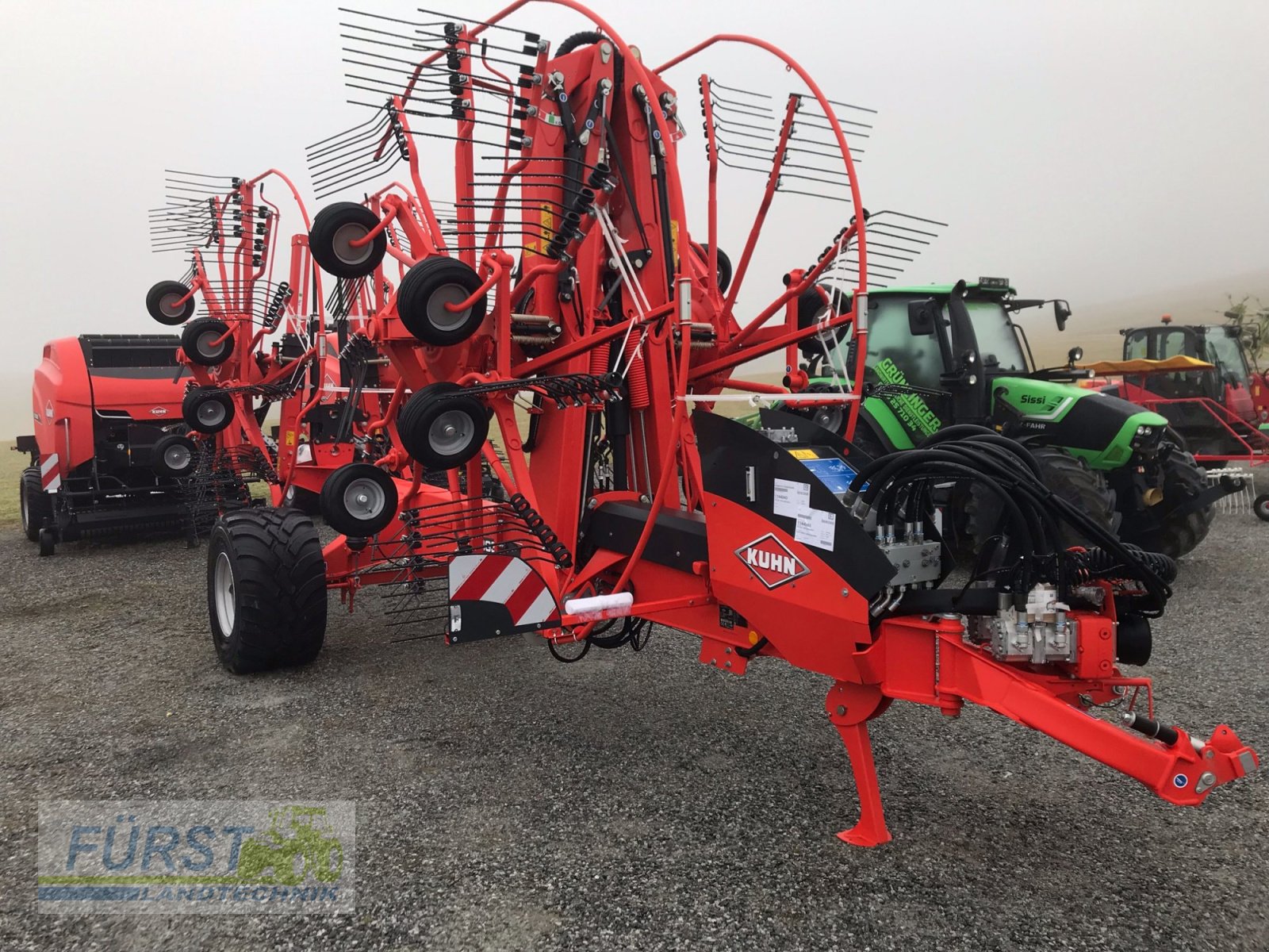 Schwader of the type Kuhn GA 13031, Neumaschine in Perlesreut (Picture 4)