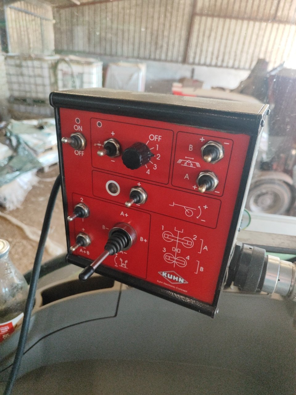 Schwader Türe ait Kuhn GA 15021, Gebrauchtmaschine içinde Eton (resim 8)