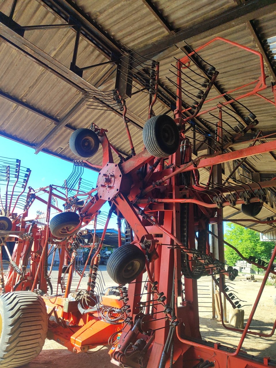 Schwader του τύπου Kuhn GA 15021, Gebrauchtmaschine σε Eton (Φωτογραφία 4)