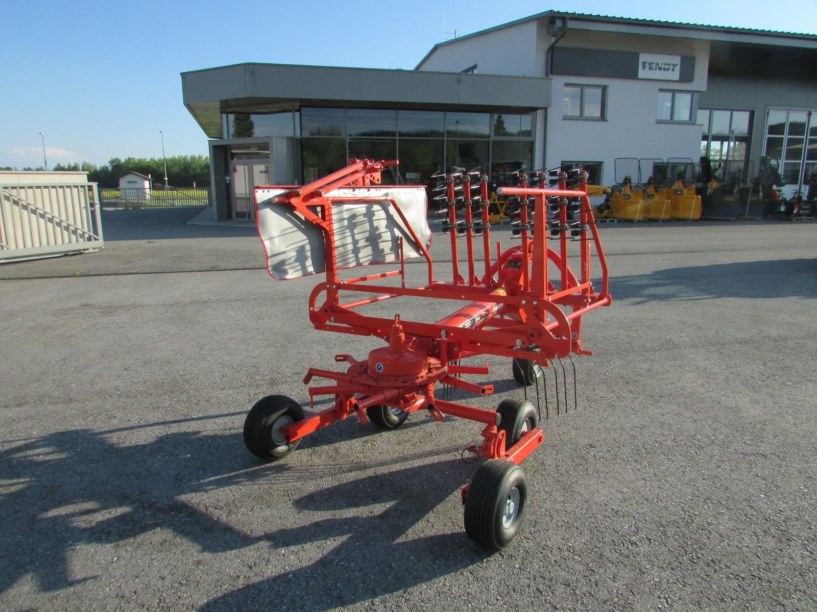 Schwader типа Kuhn GA 3201 GM, Gebrauchtmaschine в Saxen (Фотография 4)