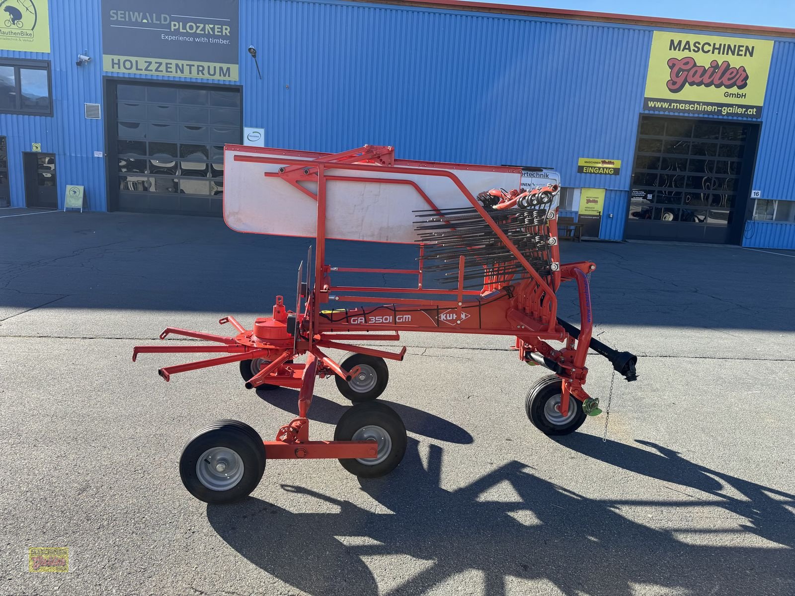 Schwader tipa Kuhn GA 3501 GM Einkreiselschwader Neuwertig, Gebrauchtmaschine u Kötschach (Slika 26)