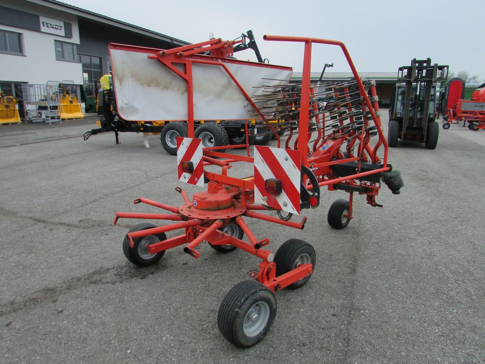 Schwader of the type Kuhn GA 3801, Gebrauchtmaschine in Saxen (Picture 5)