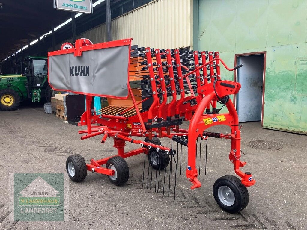 Schwader του τύπου Kuhn GA 3901, Neumaschine σε Kapfenberg (Φωτογραφία 1)