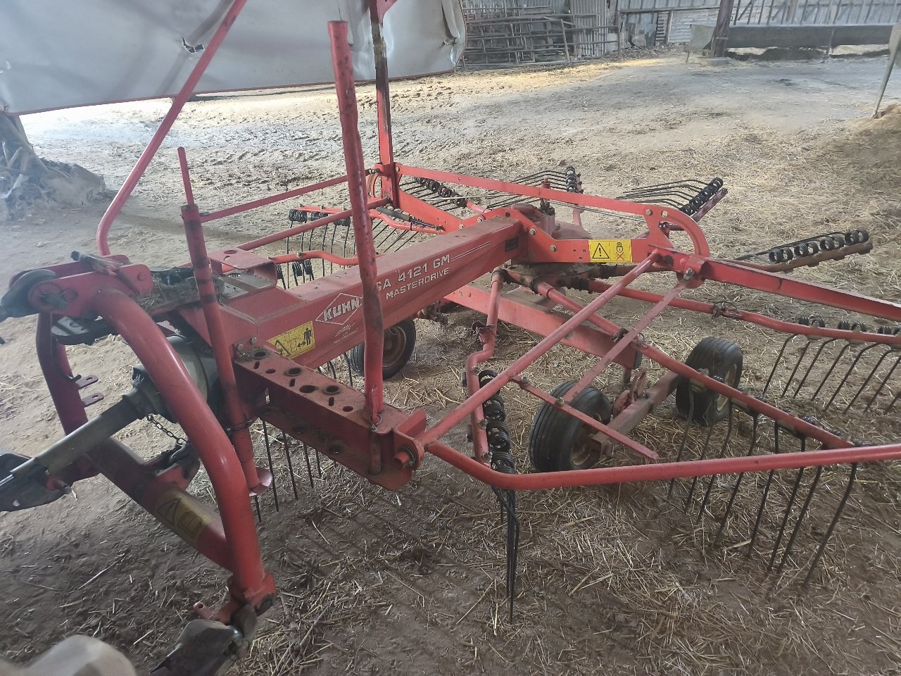 Schwader типа Kuhn Ga 4121, Gebrauchtmaschine в Gondrecourt-le-Château (Фотография 1)