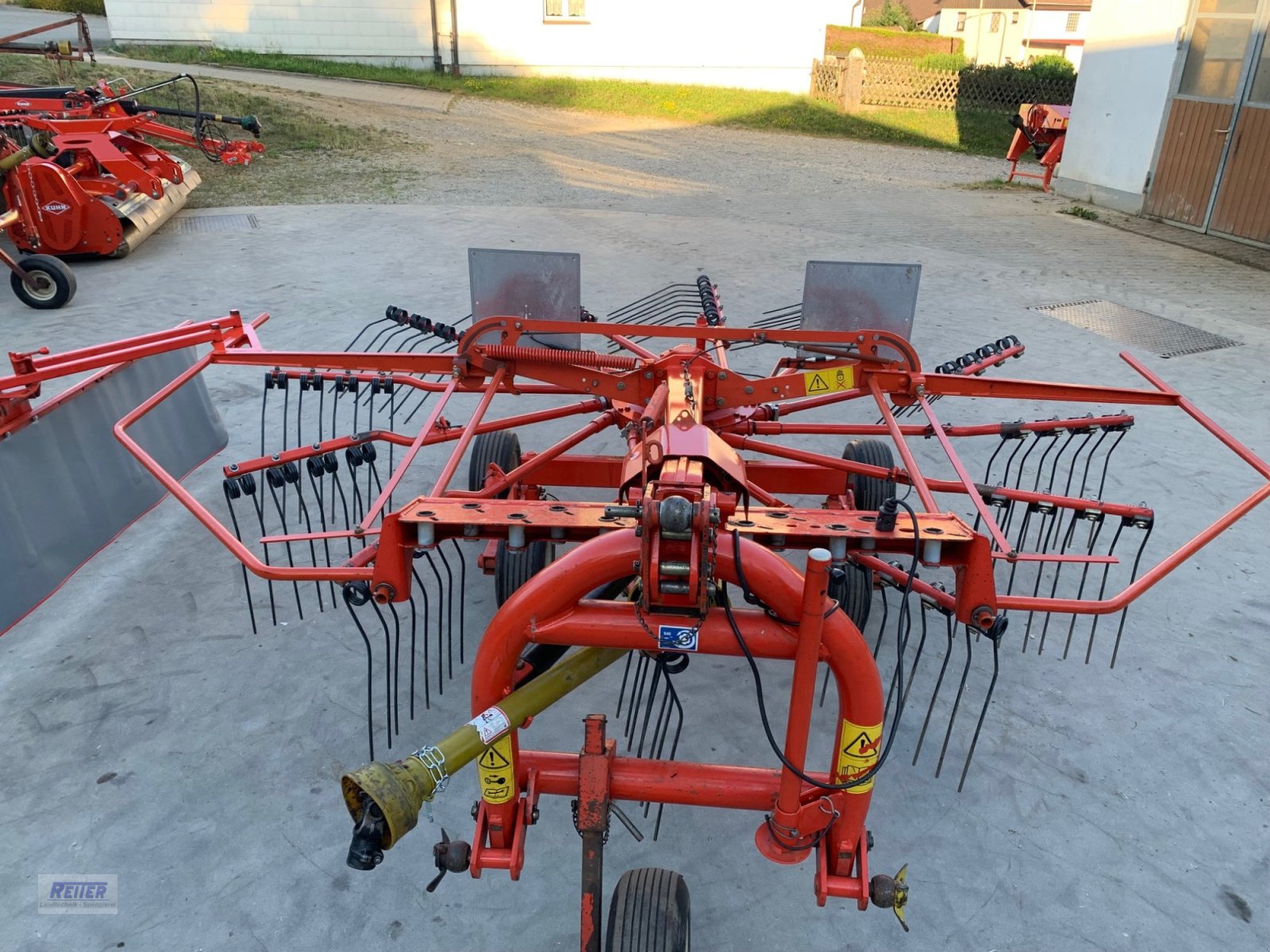 Schwader типа Kuhn GA 4321 GM, Gebrauchtmaschine в Geratskirchen (Фотография 8)