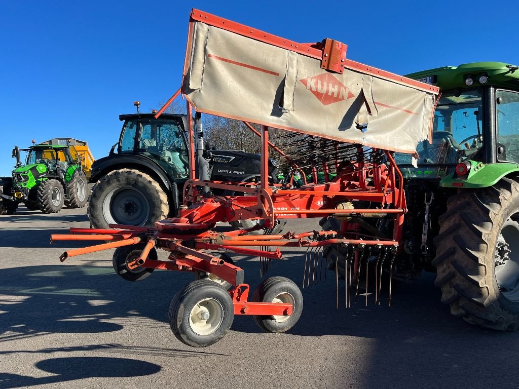 Schwader typu Kuhn GA 4321, Gebrauchtmaschine v ST MARTIN EN HAUT (Obrázek 2)