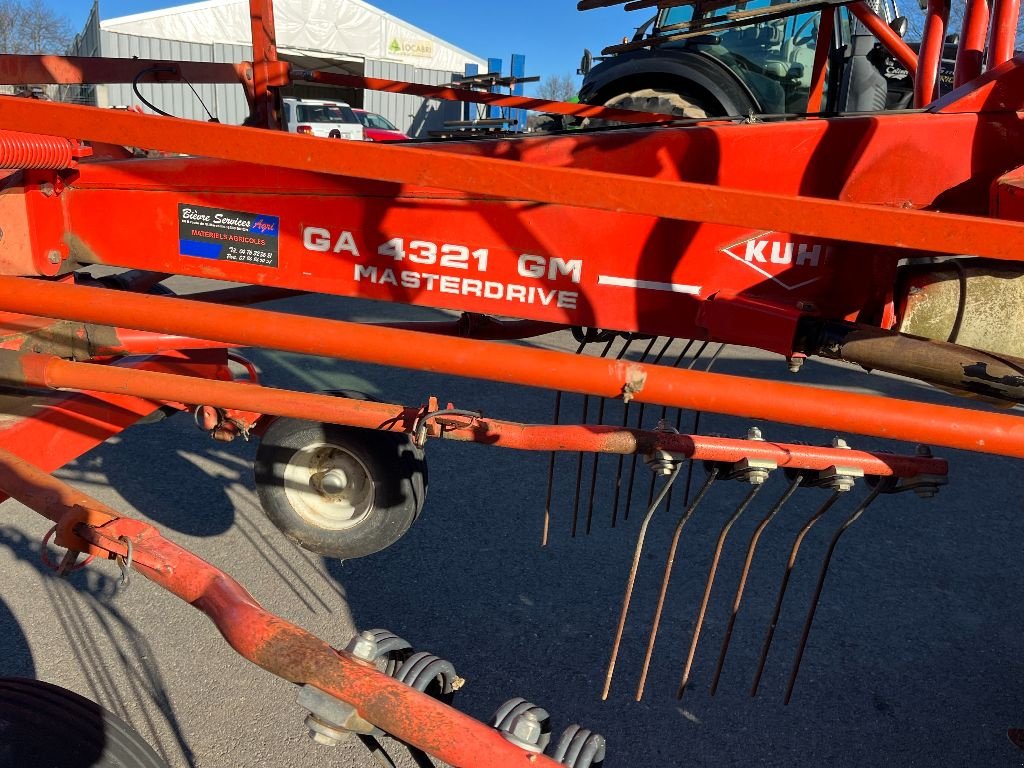 Schwader typu Kuhn GA 4321, Gebrauchtmaschine v ST MARTIN EN HAUT (Obrázek 3)