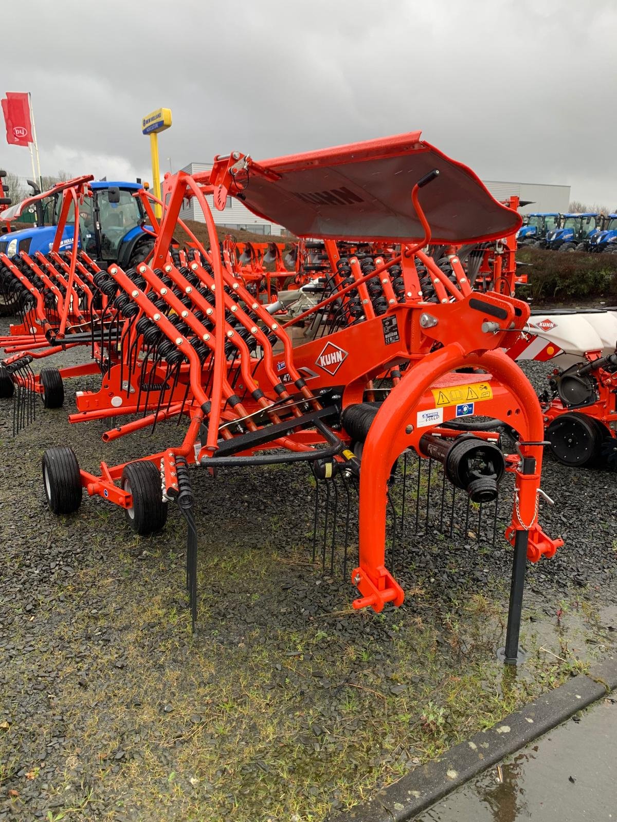 Schwader of the type Kuhn GA 4731, Gebrauchtmaschine in CONDE SUR VIRE (Picture 1)