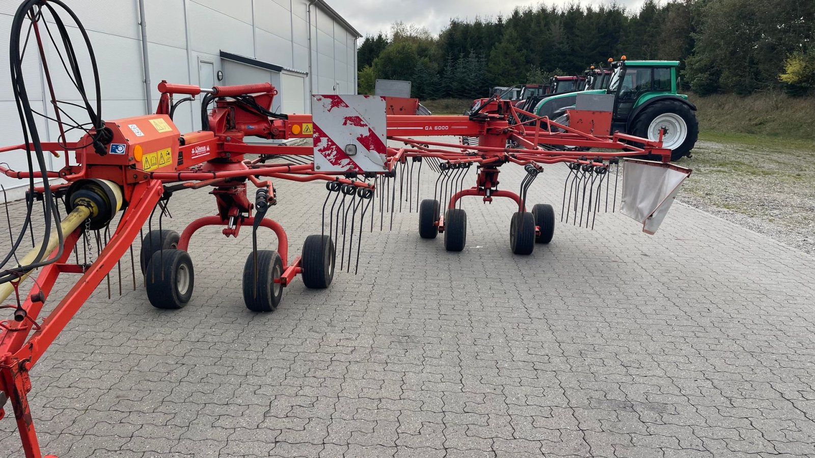 Schwader des Typs Kuhn GA 6000, Gebrauchtmaschine in Nimtofte (Bild 13)