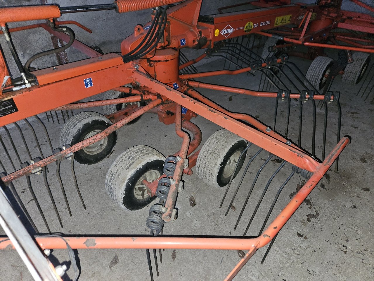 Schwader типа Kuhn GA 6000, Gebrauchtmaschine в MANDRES-SUR-VAIR (Фотография 9)