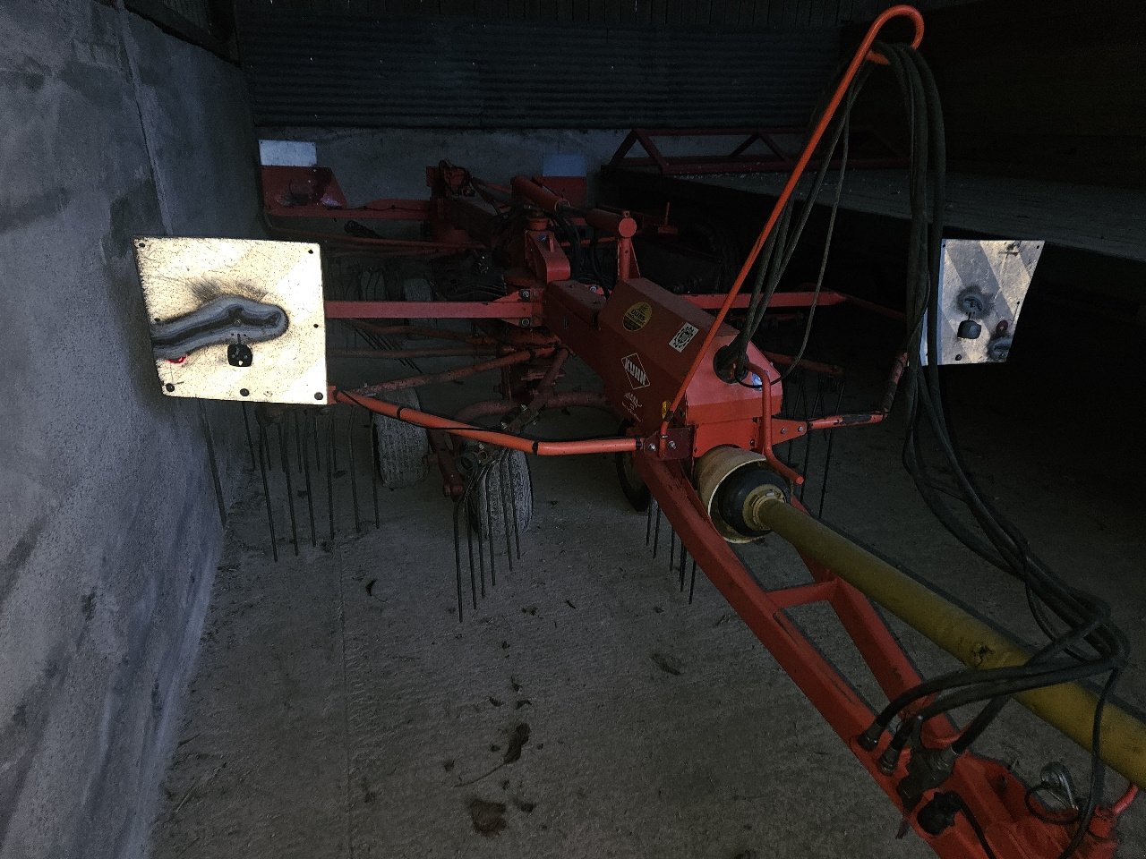 Schwader типа Kuhn GA 6000, Gebrauchtmaschine в MANDRES-SUR-VAIR (Фотография 2)