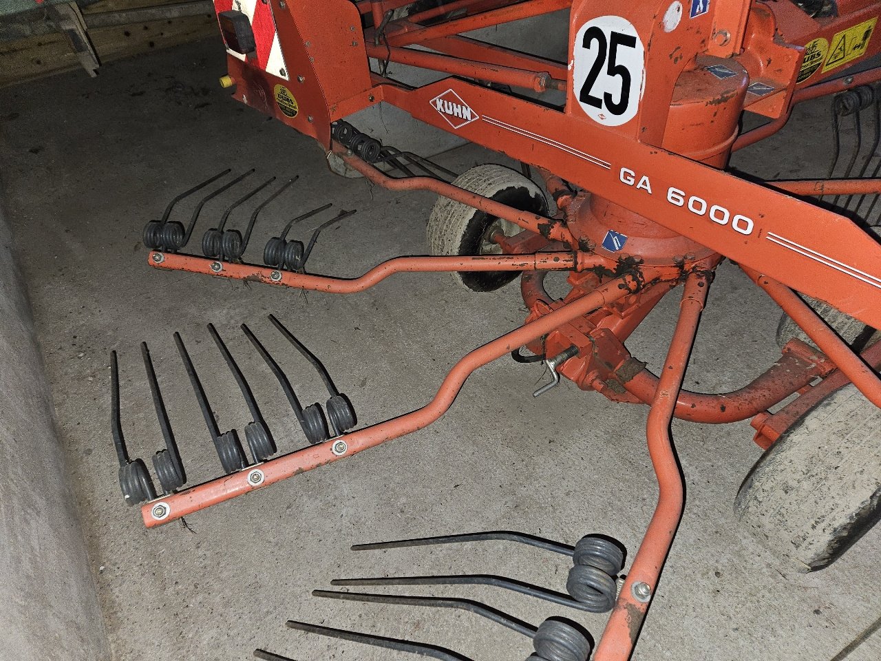 Schwader типа Kuhn GA 6000, Gebrauchtmaschine в MANDRES-SUR-VAIR (Фотография 3)