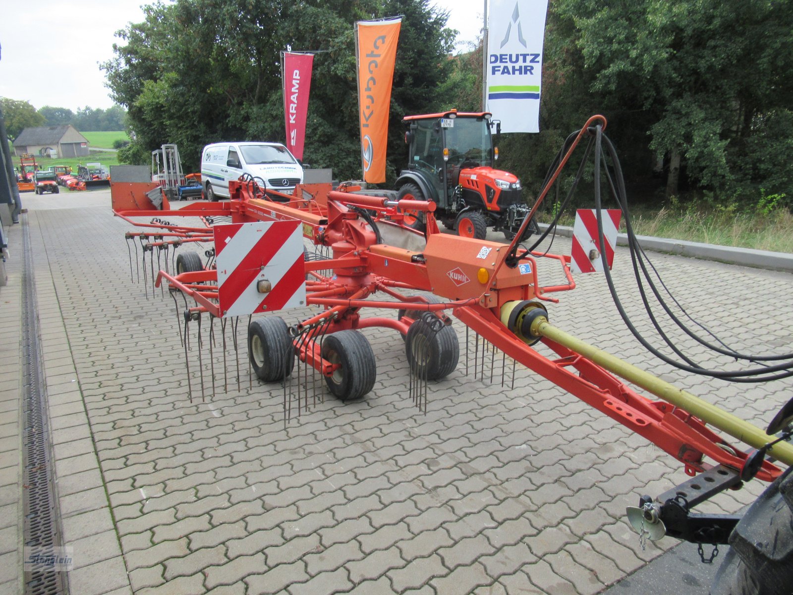 Schwader del tipo Kuhn GA 6000, Gebrauchtmaschine In Waischenfeld (Immagine 4)