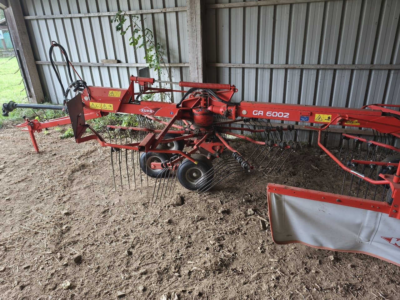 Schwader του τύπου Kuhn GA 6002, Gebrauchtmaschine σε Gondrecourt-le-Château (Φωτογραφία 2)
