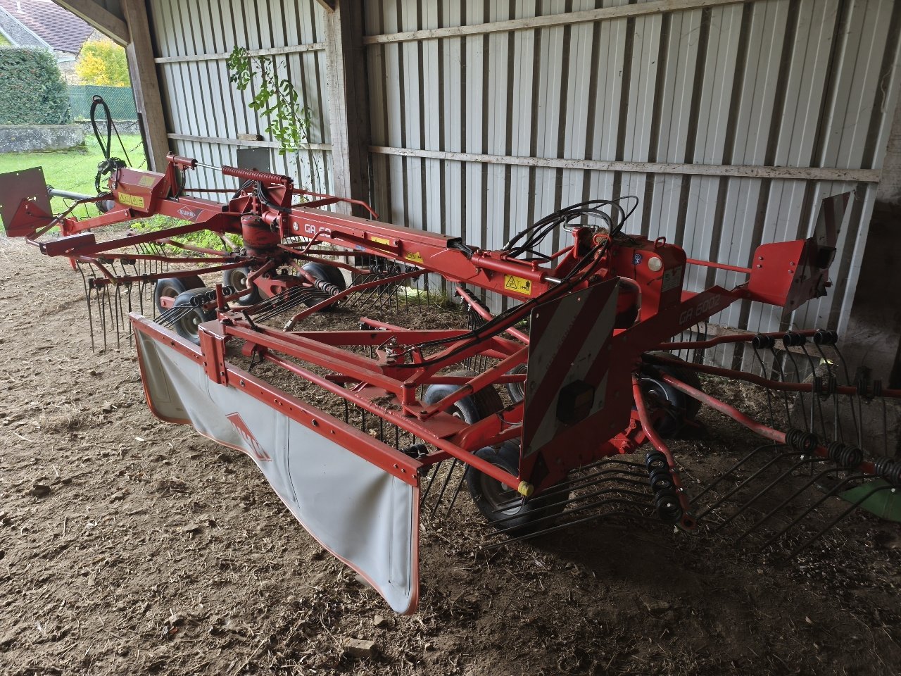 Schwader του τύπου Kuhn GA 6002, Gebrauchtmaschine σε Gondrecourt-le-Château (Φωτογραφία 4)