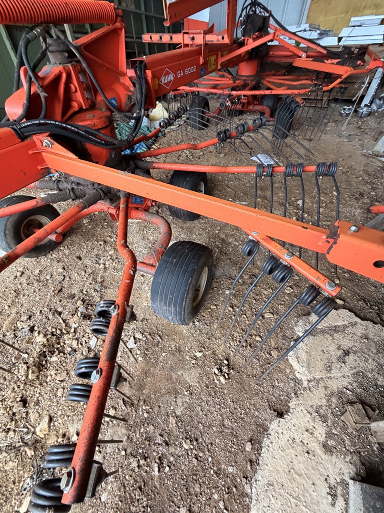 Schwader a típus Kuhn GA 6002, Gebrauchtmaschine ekkor: MANDRES-SUR-VAIR (Kép 6)