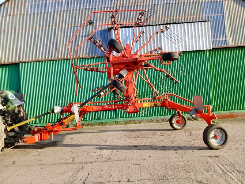 Schwader des Typs Kuhn GA 6501, Gebrauchtmaschine in Liebenwalde (Bild 1)