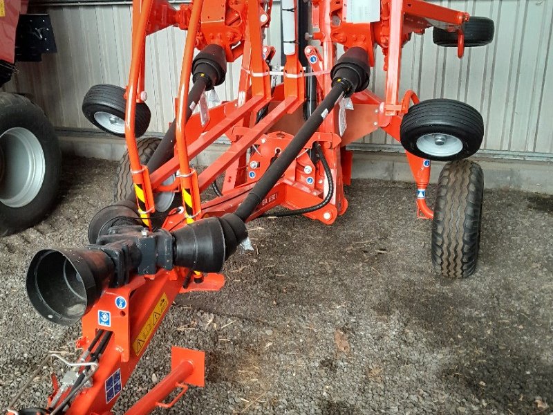 Schwader typu Kuhn GA 6501, Neumaschine w Bad Freienwalde (Zdjęcie 1)