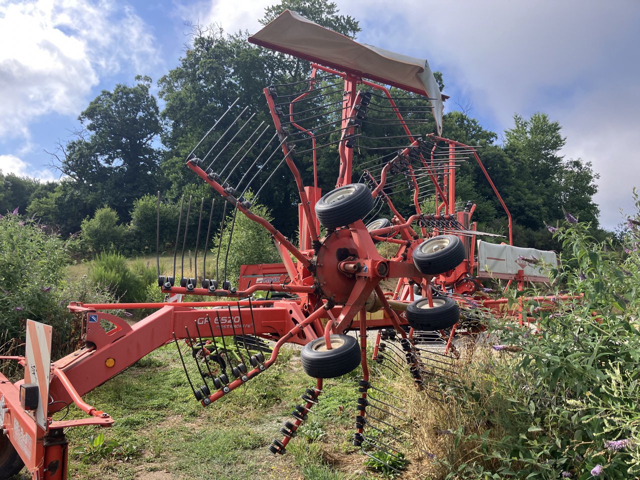 Schwader Türe ait Kuhn GA 6520, Gebrauchtmaschine içinde MORLHON LE HAUT (resim 5)