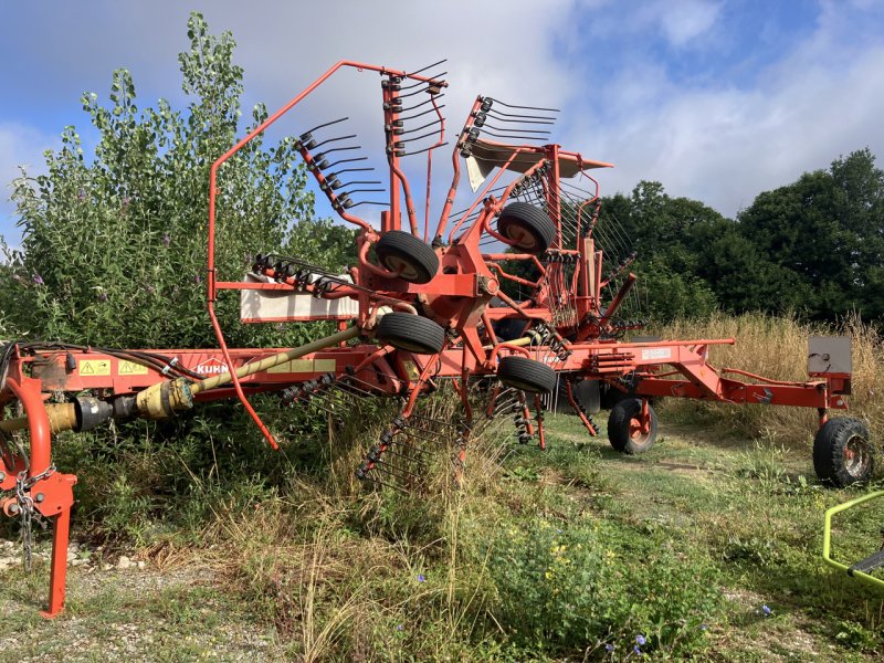Schwader du type Kuhn GA 6520, Gebrauchtmaschine en MORLHON LE HAUT (Photo 1)