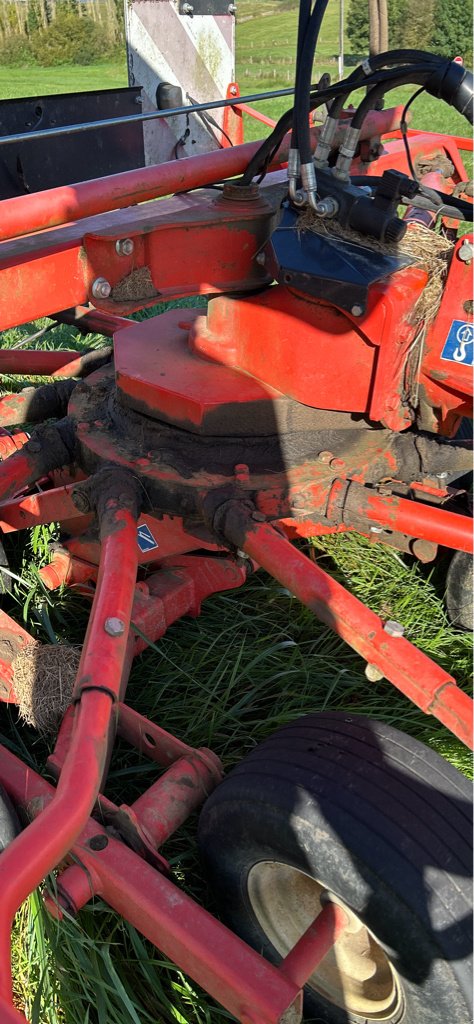 Schwader des Typs Kuhn GA 6622, Gebrauchtmaschine in DIFFENBACH-LES-HELLIMER (Bild 9)