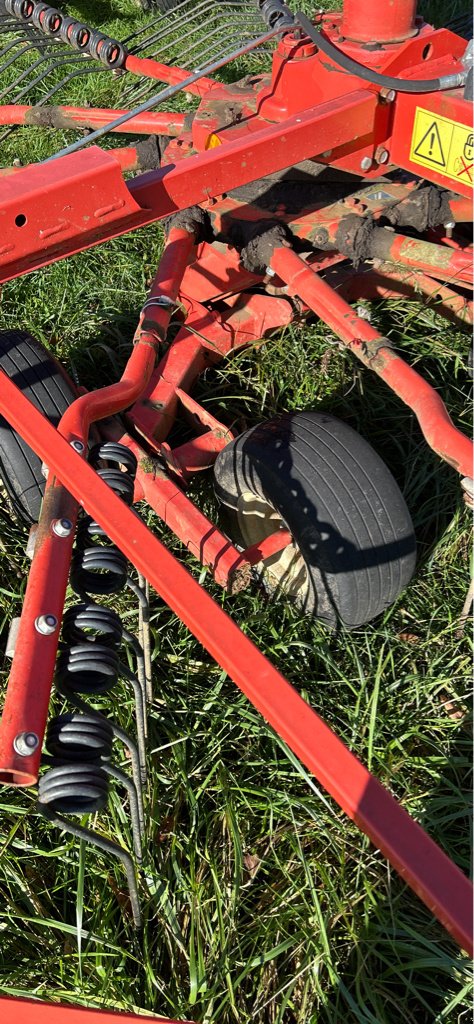 Schwader des Typs Kuhn GA 6622, Gebrauchtmaschine in DIFFENBACH-LES-HELLIMER (Bild 8)