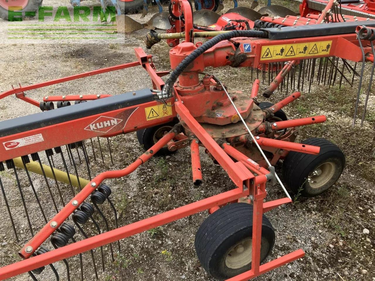 Schwader typu Kuhn ga 6622, Gebrauchtmaschine v VAROIS-ET-CHAIGNOT (Obrázek 4)
