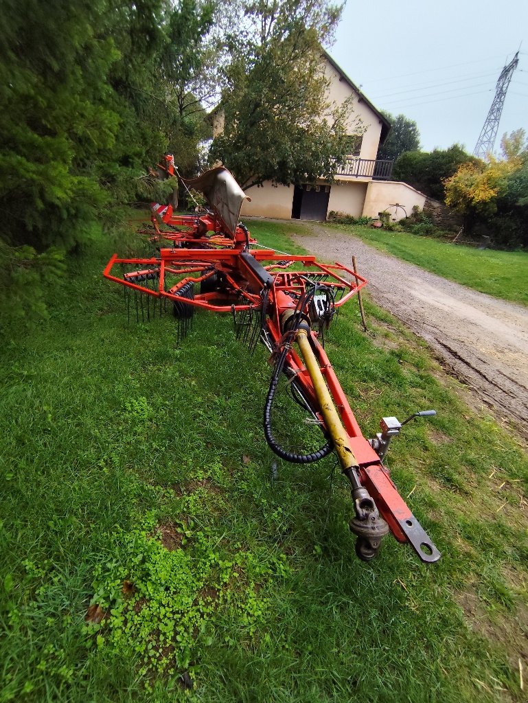 Schwader от тип Kuhn GA 6622, Gebrauchtmaschine в Calmont (Снимка 2)