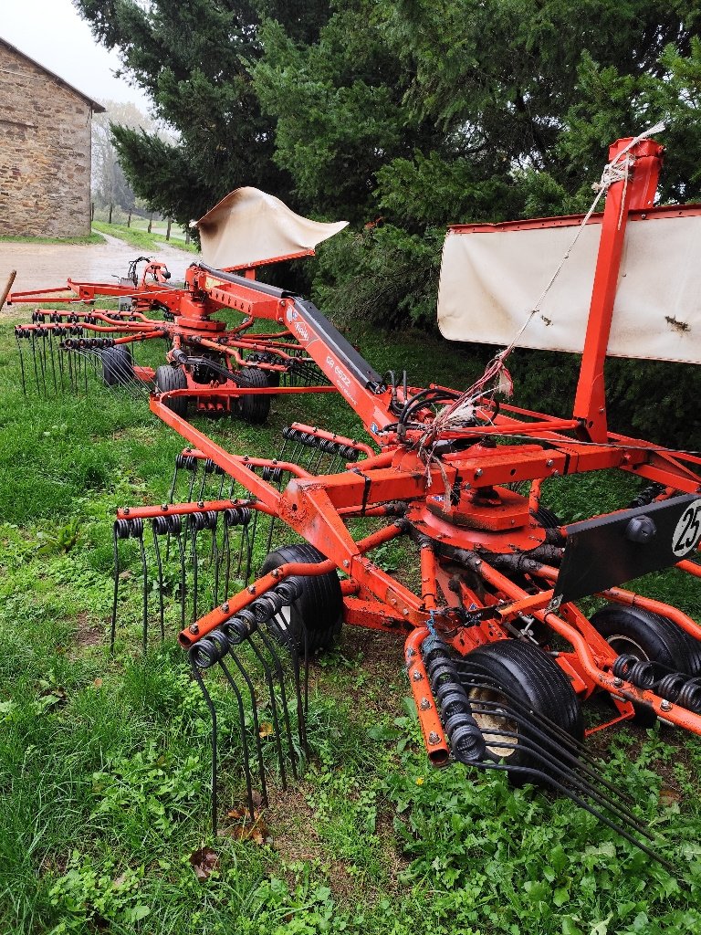 Schwader от тип Kuhn GA 6622, Gebrauchtmaschine в Calmont (Снимка 4)