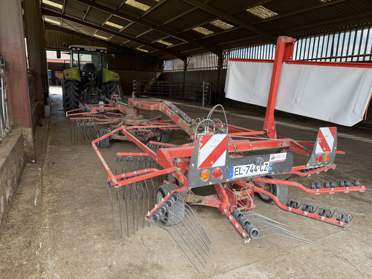 Schwader tipa Kuhn GA 6632 +, Gebrauchtmaschine u Lérouville (Slika 4)