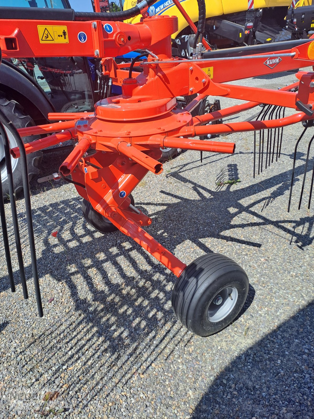 Schwader του τύπου Kuhn GA 6632, Neumaschine σε Bad Waldsee Mennisweiler (Φωτογραφία 2)