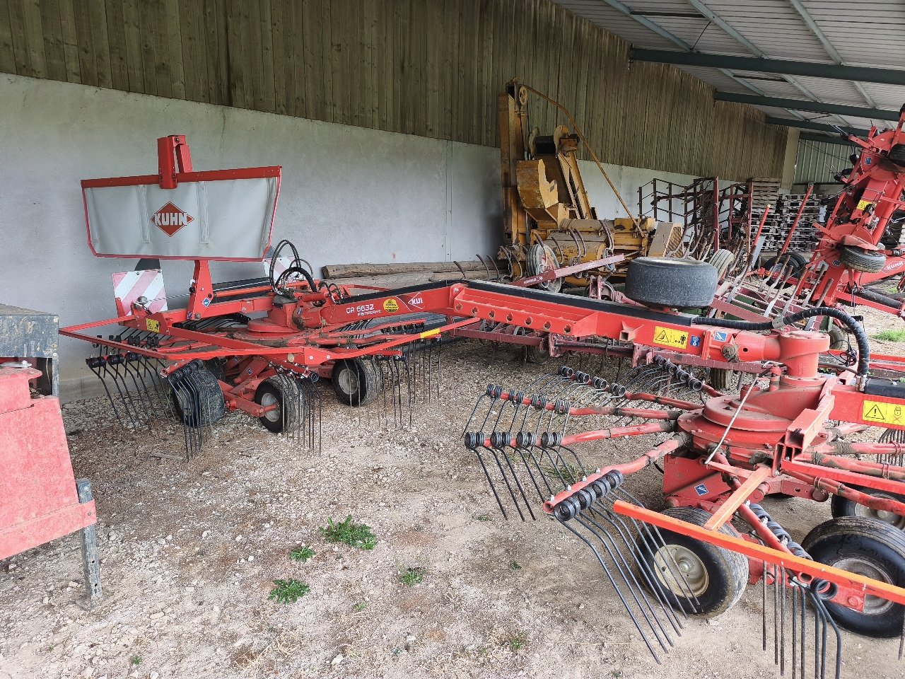 Schwader tipa Kuhn GA 6632, Gebrauchtmaschine u Gondrecourt-le-Château (Slika 3)