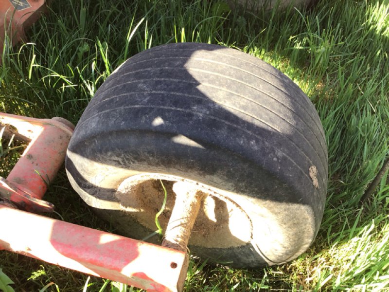 Schwader типа Kuhn GA 6632, Gebrauchtmaschine в CHEVILLON  (MAIZEROY) (Фотография 7)