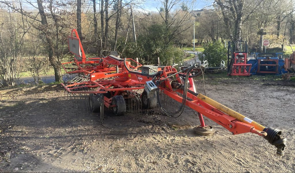 Schwader типа Kuhn GA 6632, Gebrauchtmaschine в Millau (Фотография 1)