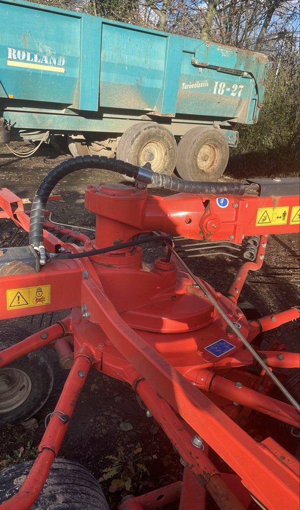 Schwader типа Kuhn GA 6632, Gebrauchtmaschine в Millau (Фотография 9)